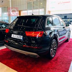 ئاودی Q7